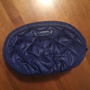 SOLD EUC Vera Bradley puffy cosmetic blue, small